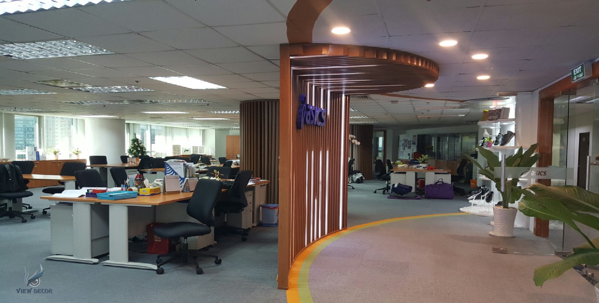 Thi Công Văn Phòng công ty ASICS